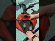 ギャラリービューア水に浮くリュックに読み込んでビデオを見る